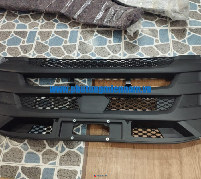 Lưới ba đờ sốc dưới Chenglong H7