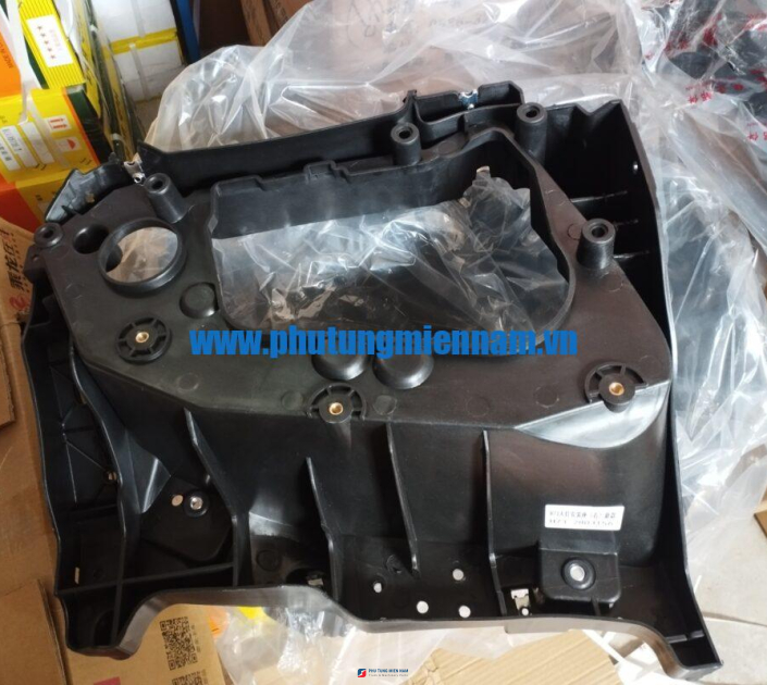 Giá bắt đèn pha Chenglong H7